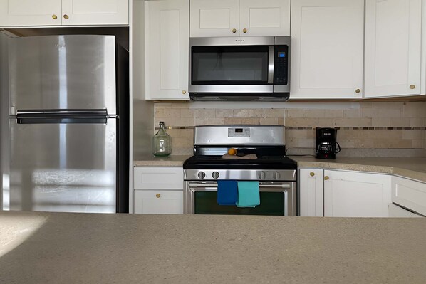 Private kitchen - Entire home in Northside, U.S. Virgin Islands (St. Thomas)