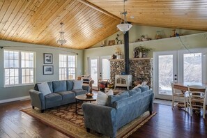 تلفزيون ذكي، كرة قدم الطاولة، كُتُب