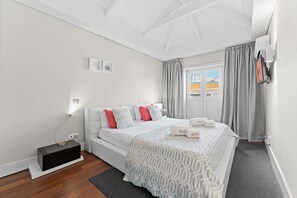 1 bedroom, iron/ironing board, Internet, bed sheets