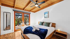 3 bedrooms, iron/ironing board, free WiFi, bed sheets - Boulevard Coastal Haven (Jan Juc)