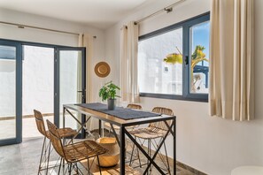 Dining - Vacation Home 'Bidasoa 35' with Sea View, Private Terrace and Wi-Fi (Playa Blanca)