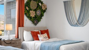 4 habitaciones, tabla de planchar con plancha, cuna de viaje y wifi 