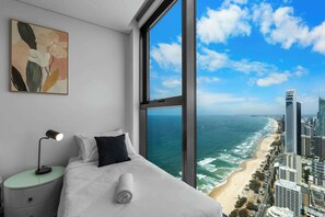 3 chambres, fer et planche à repasser, lit parapluie, Wi-Fi