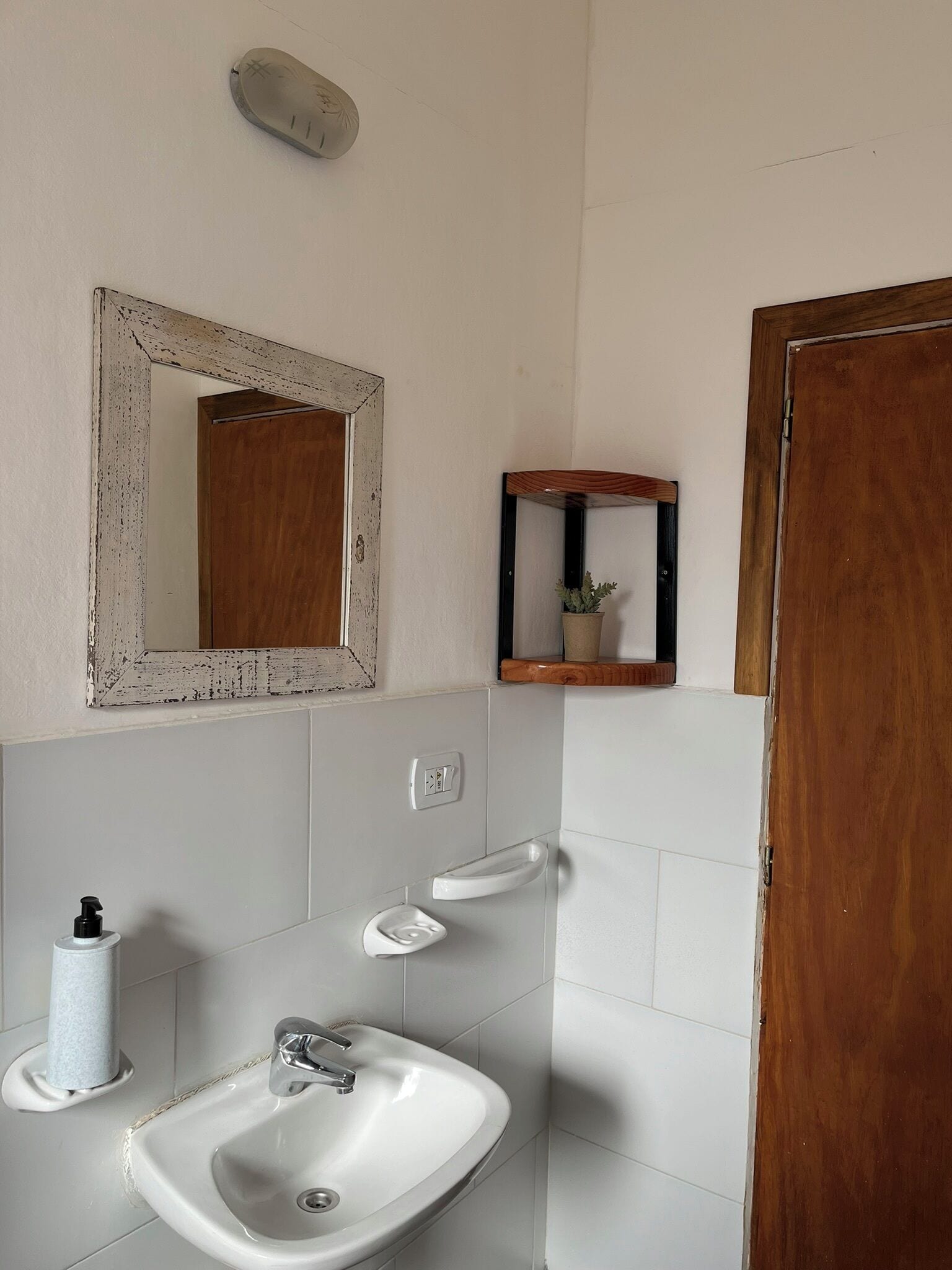 Habitación superior, vista a la montaña | Baño