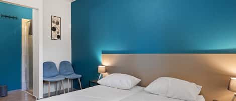 3 bedrooms, iron/ironing board, WiFi