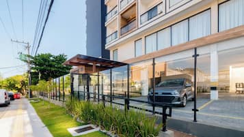 Fachada da propriedade