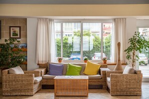 Àrea amb seients del vestíbul