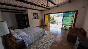 Comfort Double Room, Balcony, Lagoon View | Blackout drapes
