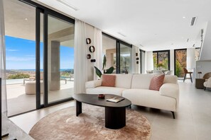 تلفزيون ذكي