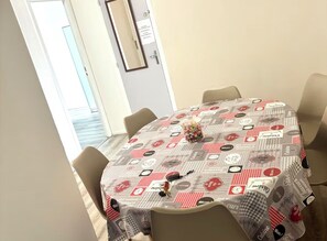 用餐
