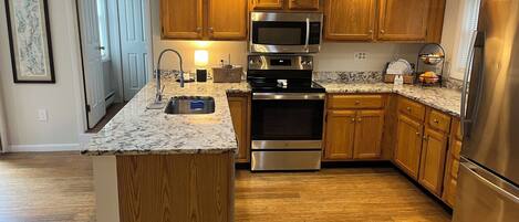 Microwave, oven, stovetop, dishwasher