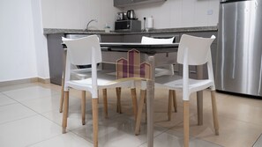 Dining - RoyalRest at The Gallery (Accra)