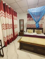 Comfort Double Room, Garden View | Free WiFi, bed sheets