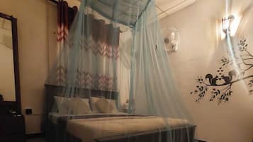 Comfort Double Room, Garden View | Free WiFi, bed sheets