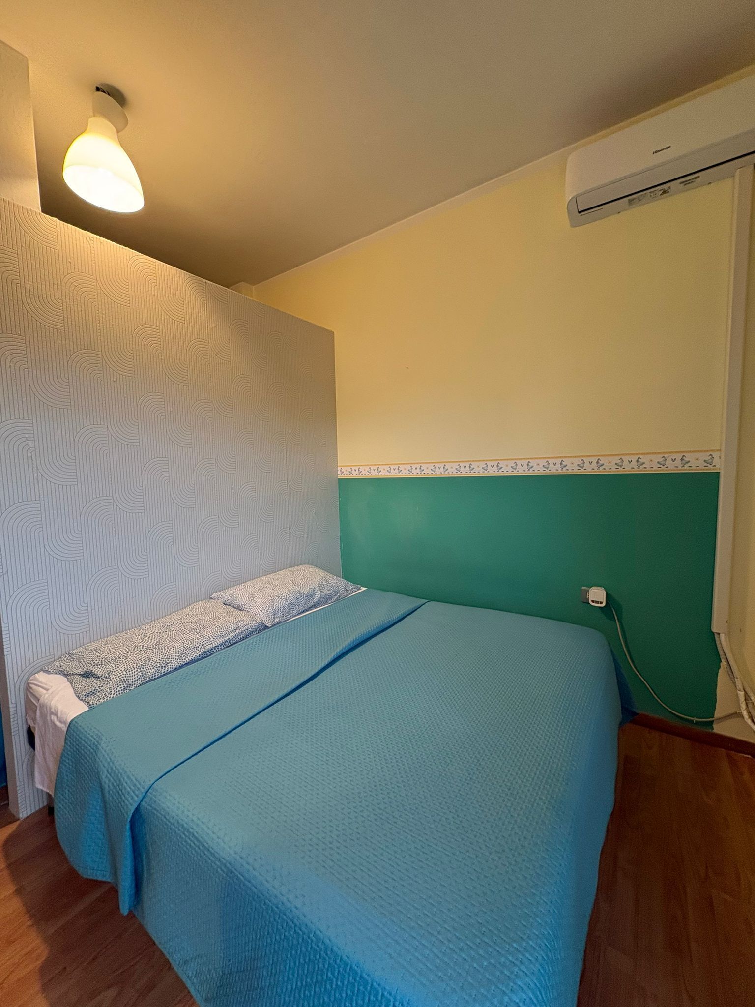 2 多间卧室、熨斗/熨衣板、WiFi、床单