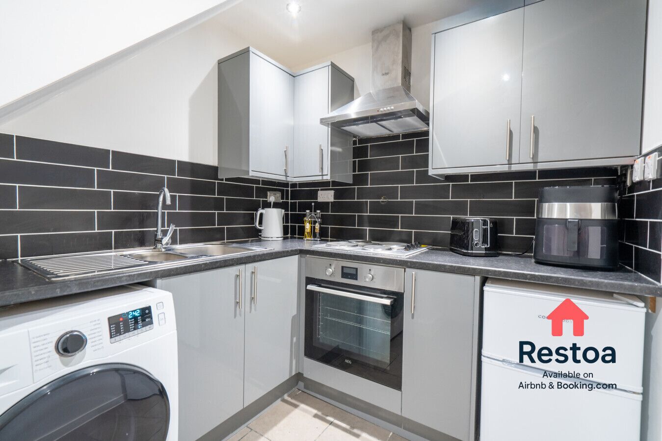 Microwave, oven, stovetop, coffee/tea maker