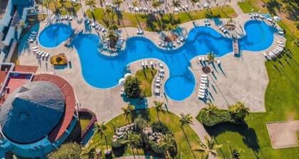Casa Oasis B-Nayar Gated Beach Club