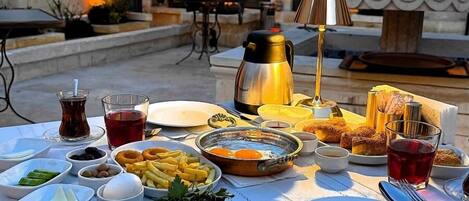 Desayuno continental incluido todos los días