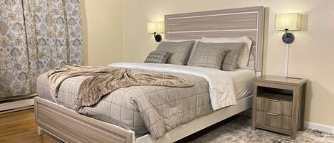 1 soverom, skrivebord, strykejern/-brett og wi-fi (inkludert)