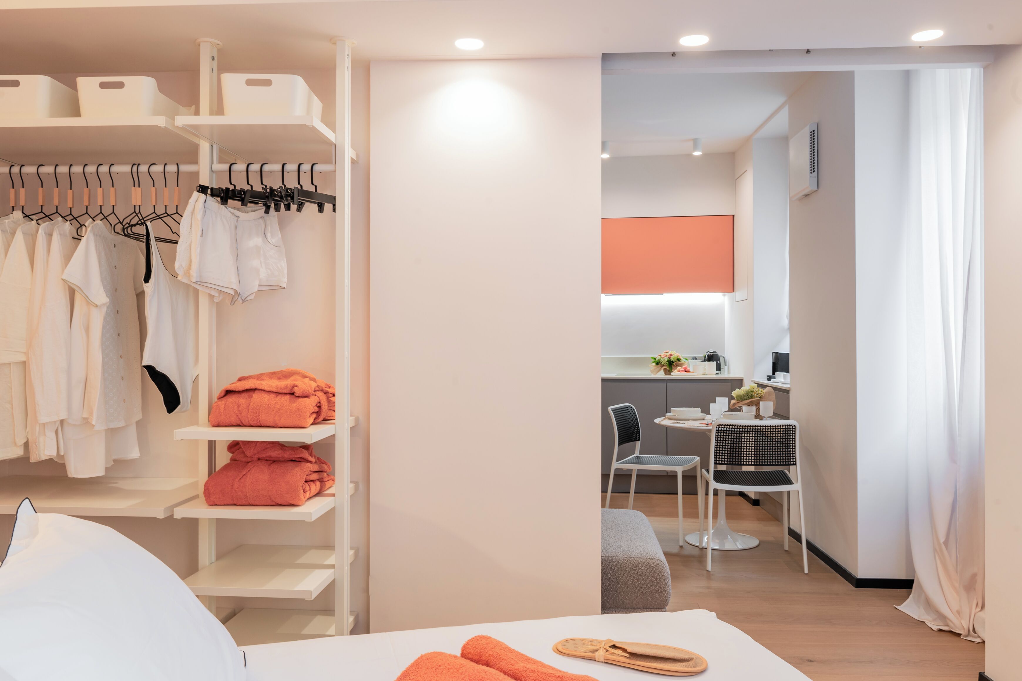 1 bedroom, in-room safe, iron/ironing board, free WiFi