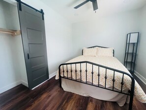 2 chambres, accès Internet, draps fournis