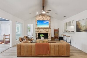 Smart TV, fireplace, table football, ping pong
