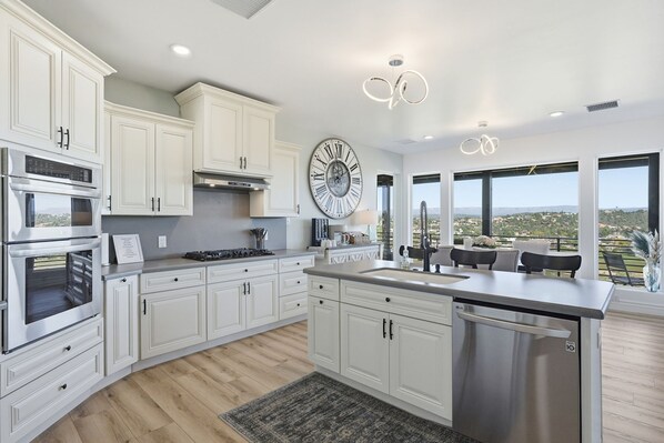 Microwave, oven, stovetop, dishwasher