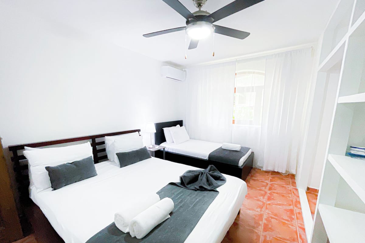 Sábanas de algodón egipcio, ropa de cama de alta calidad y cubrecamas