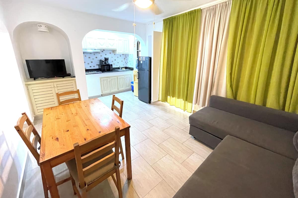 Traditional Villa, Garden Area | Private kitchen | Fridge, stovetop, cookware/dishes/utensils