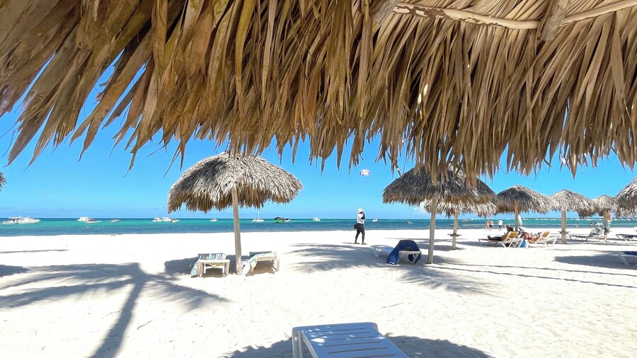 KORALES BEACH APARTMENTS