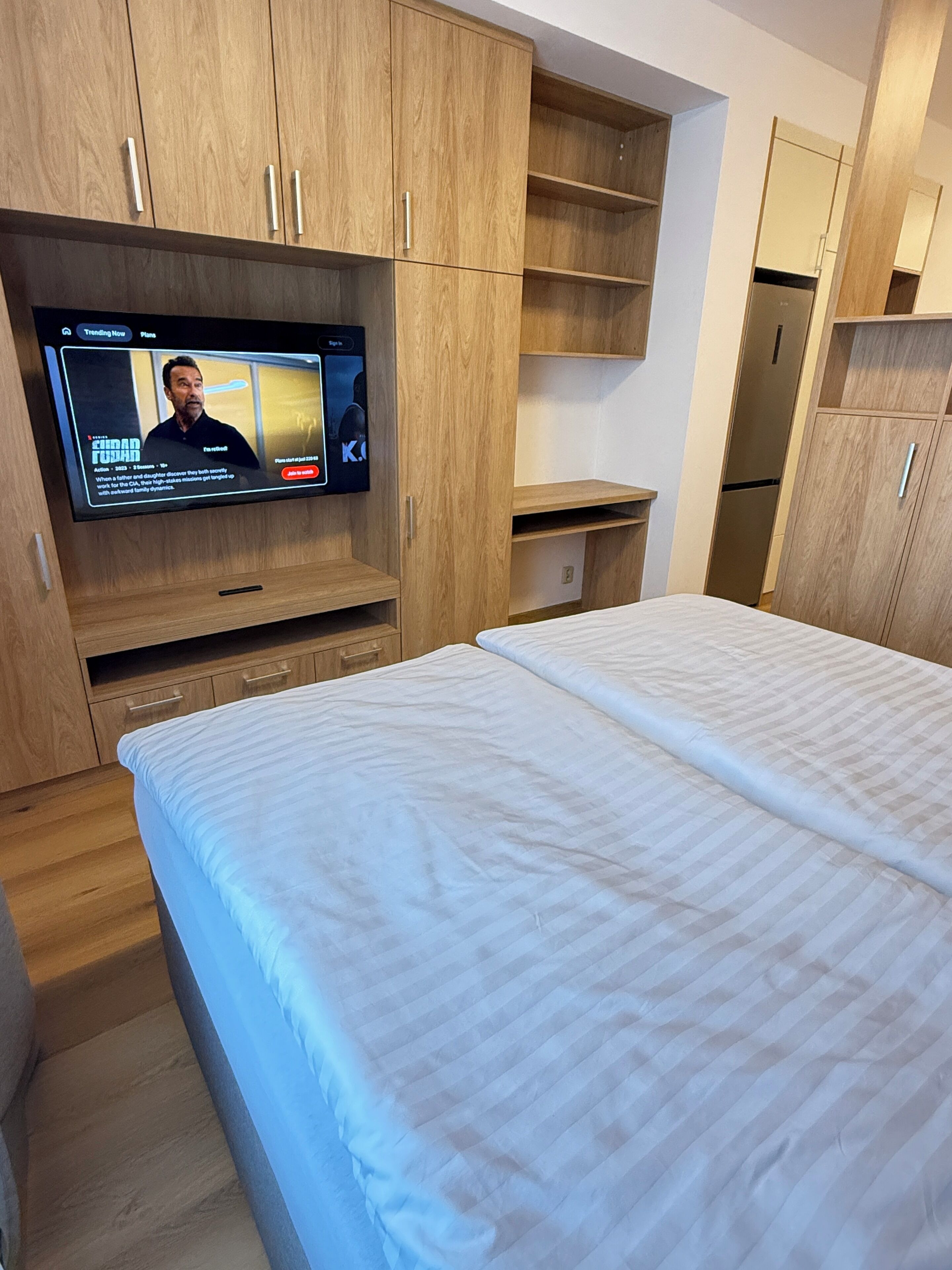 Studio | Blackout drapes, iron/ironing board, free WiFi, bed sheets