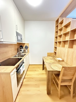 스튜디오 | 암막 커튼, 다리미/다리미판, 무료 WiFi