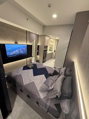 1 bedroom, desk, free WiFi