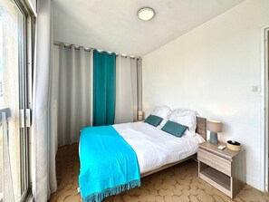 1 Schlafzimmer, Schreibtisch, Bügeleisen/Bügelbrett, Internetzugang