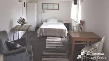 4 chambres, fer et planche Ă repasser, accĂšs Internet