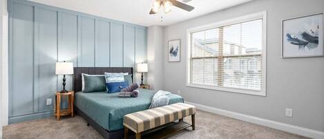 3 bedrooms, individually decorated, individually furnished, bed sheets