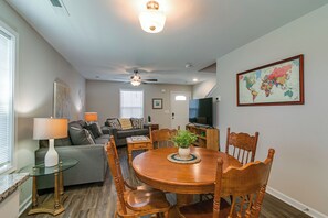 Living area - Franklin Street (Clarksville)