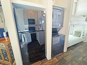 House, Multiple Beds, Patio (105 PGL) | 1 bedroom, individually decorated, individually furnished, bed sheets