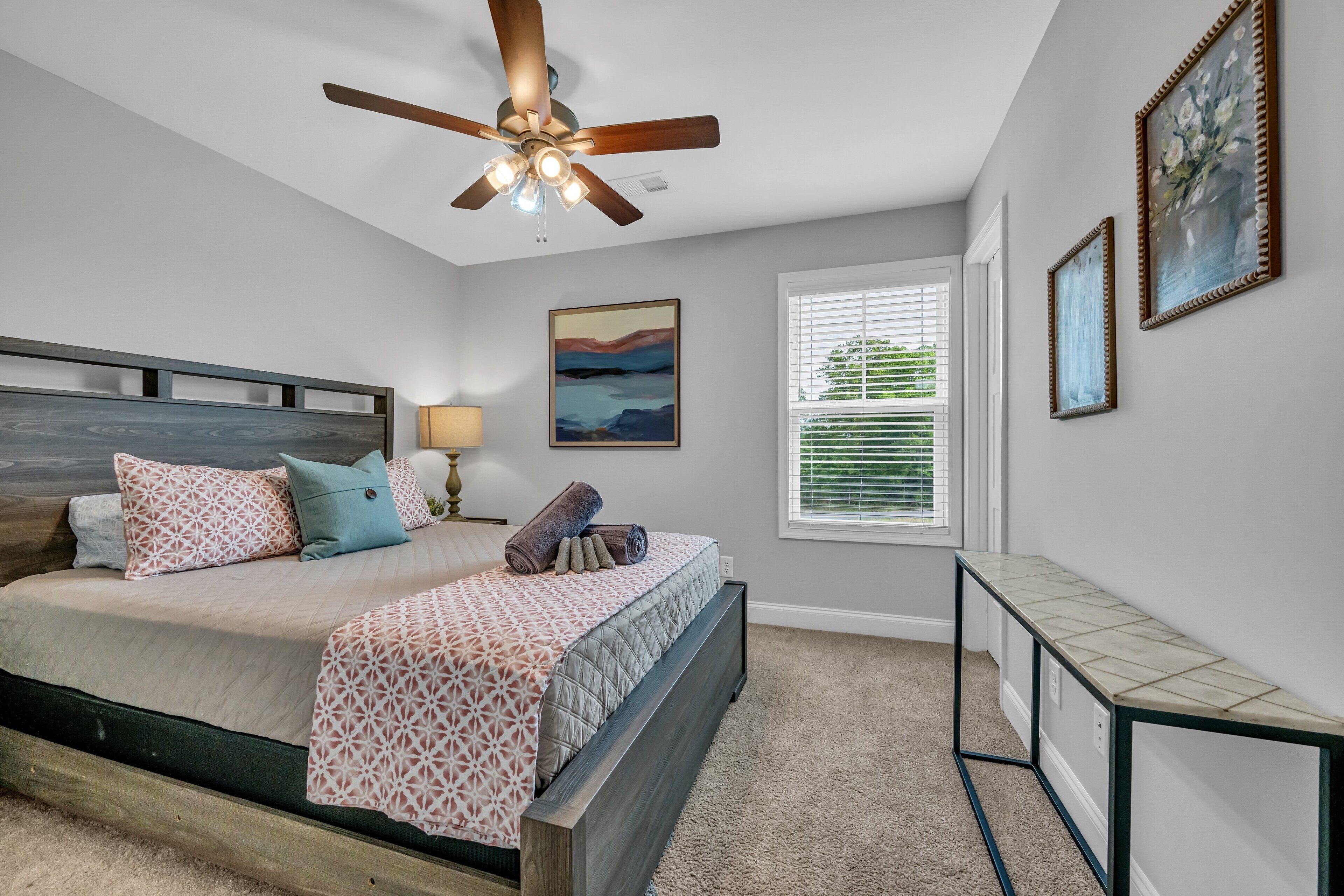 House, 2 Queen Beds, Kitchen, Garden View (Unit #602 (1625 Golf Club Ln)) | 2 bedrooms, individually decorated, individually furnished, bed sheets