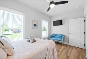 4 多间卧室、特色装修、特色家居、床单