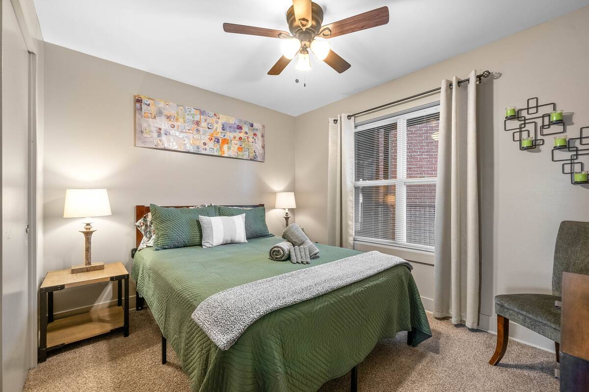 Condo, Multiple Beds, Balcony, Garden View (Loft #205 (540 N 2nd St)) | 2 bedrooms, individually decorated, individually furnished, bed sheets