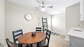 House, Multiple Beds, Patio, Garden View (Whole Home 1012 & 1014 Franklin) | 8 bedrooms, individually decorated, individually furnished, bed sheets