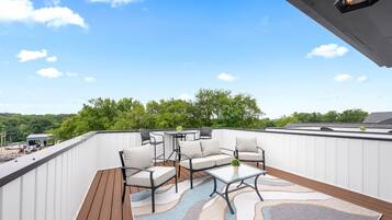 House, Multiple Beds, Patio, Garden View (1014 Franklin Street) | View from room