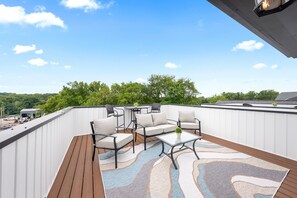 Ferienhaus, Mehrere Betten, Terrasse, Gartenblick (1014 Franklin Street) | Ausblick vom Zimmer