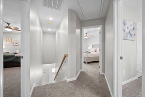 House, Multiple Beds, Patio, Garden View (1018 Main St) | Interior