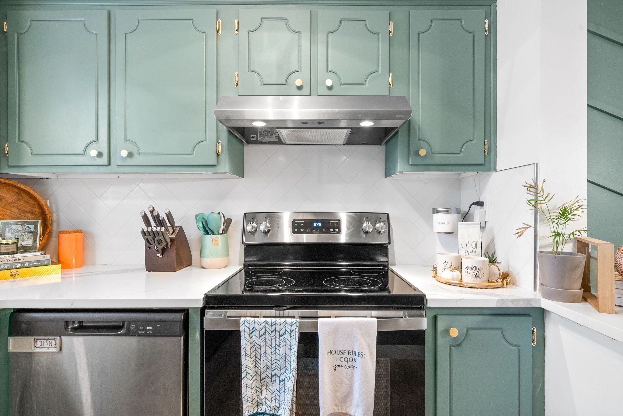 Condo, 2 Queen Beds, Patio, Garden View (104 Azalea Ct) | Private kitchen