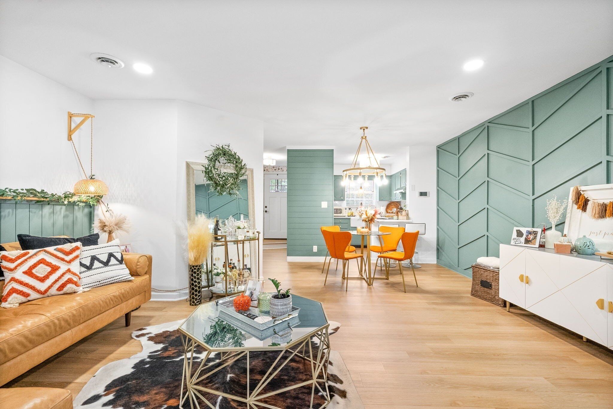 Condo, 2 camas Queen size, patio, vista al jardín (104 Azalea Ct) | Área de sala de estar