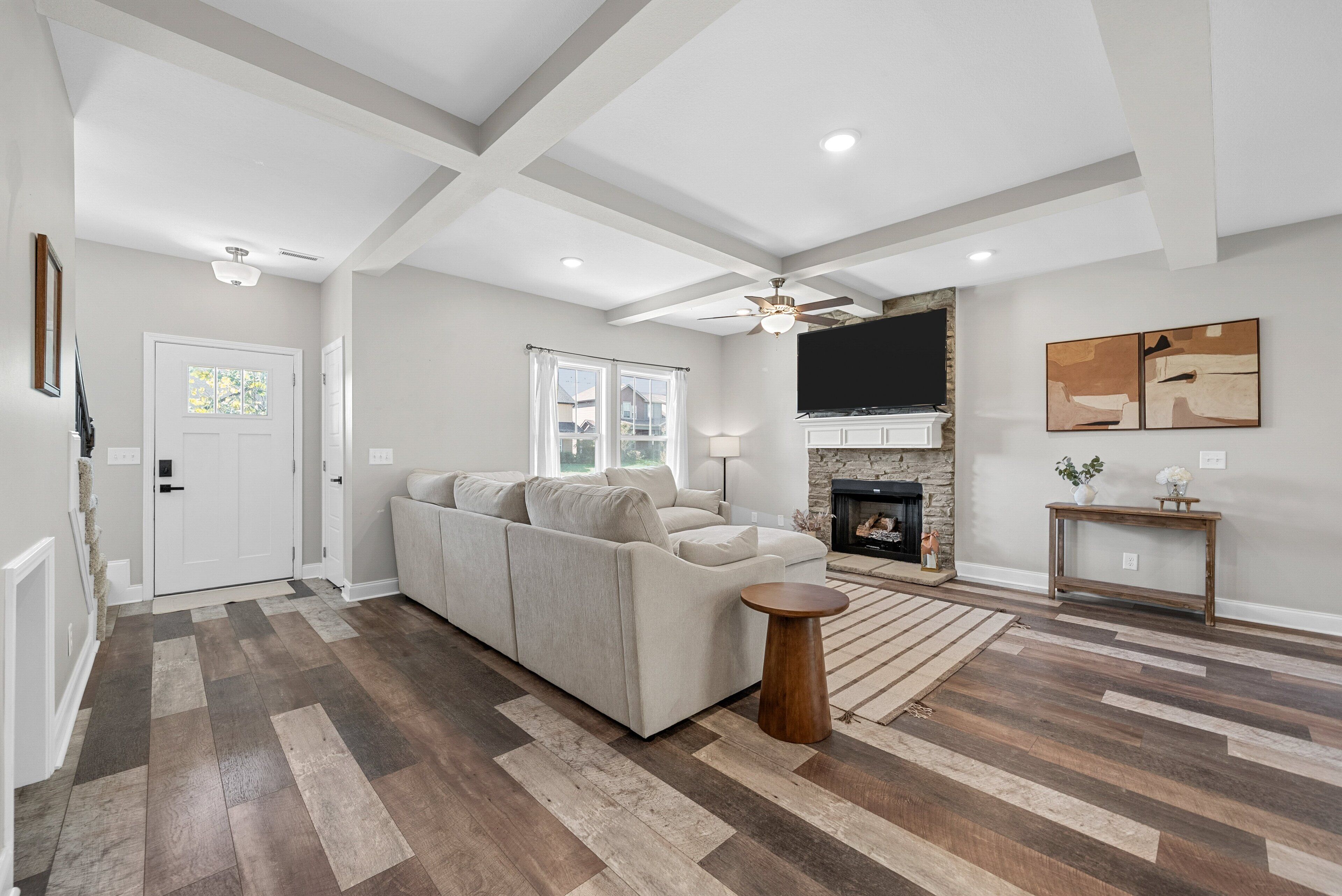 House, Multiple Beds, Patio, Garden View (1147 Eagles View Dr) | Living area