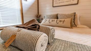 Maison, plusieurs lits, patio, vue jardin (120 PGL)