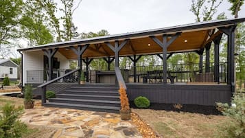 Perincian bahagian luar